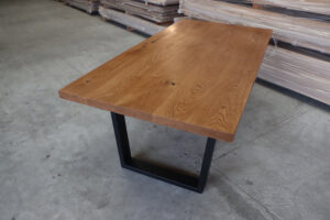 Tisch aus Eiche 5cm in 200x100cm