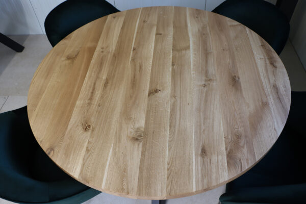 Runder Tisch aus Eiche Rustikal in 140cm