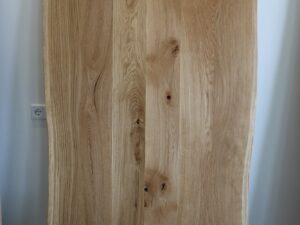 Tischplatte mit Baumkante aus Eiche in 220x100cm