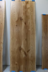 XXL Tisch mit Baumkante aus Eiche in 300x100cm