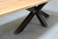 Tisch aus Eiche mit Epoxy 300x100cm
