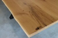 Eiche Esstisch mit Baumkante und Epoxy 260x100cm
