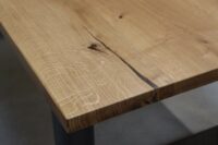 Tisch aus Eiche in 220x100cm