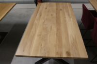 Tisch aus Eiche weiß geölt in 200x100cm