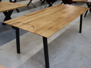 Tisch mit Schweizer Kante Esstisch Eiche in 220x100cm