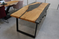 Epoxy Tisch aus Eiche in 220x100cm