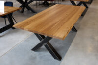 Tisch aus Kernesche in der Qualität Astarm in 200x100cm