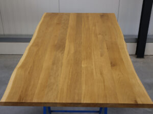 Tischplatte aus Eiche Astarm in 200x100cm