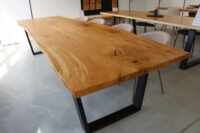 XXL Konferenztisch aus Eiche mit Baumkante in 350x110cm