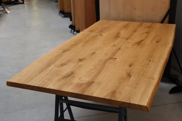 Tischplatte mit Baumkante aus Eiche in 200x100cm